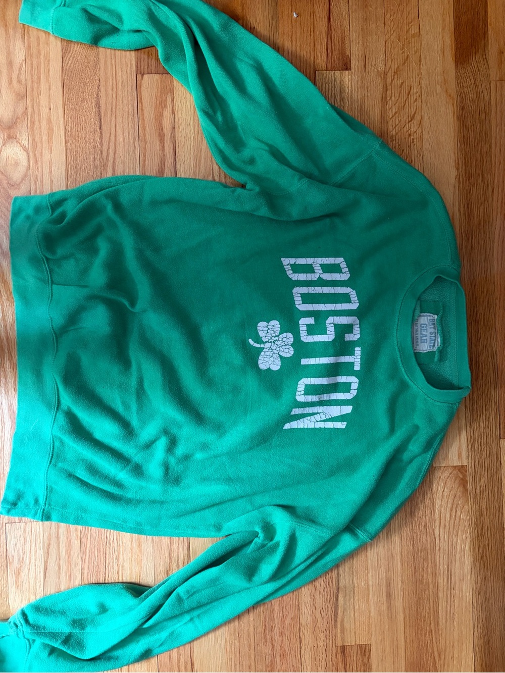 Green 'Boston' Crewneck Sweatshirt with Shamrock